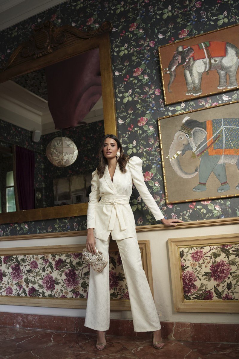 Traje Carey CR